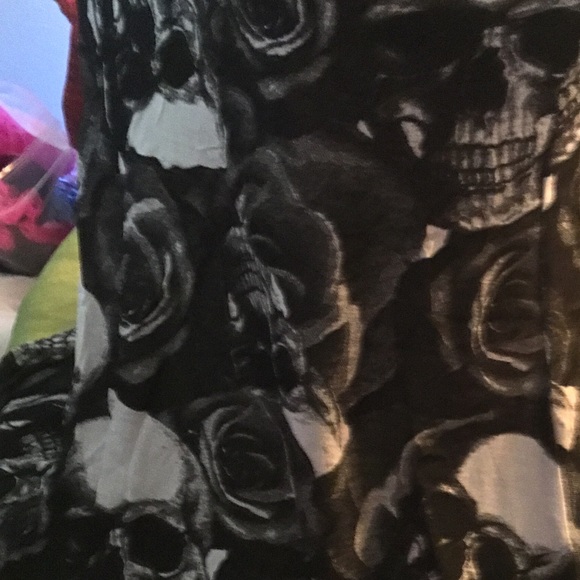 Zombie Skirt new w tags perfect zombPunk unreal $ - Picture 8 of 8